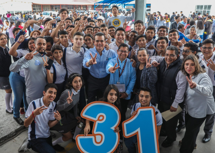 Avanza construcción de aulas, baños y bardas en escuelas 
