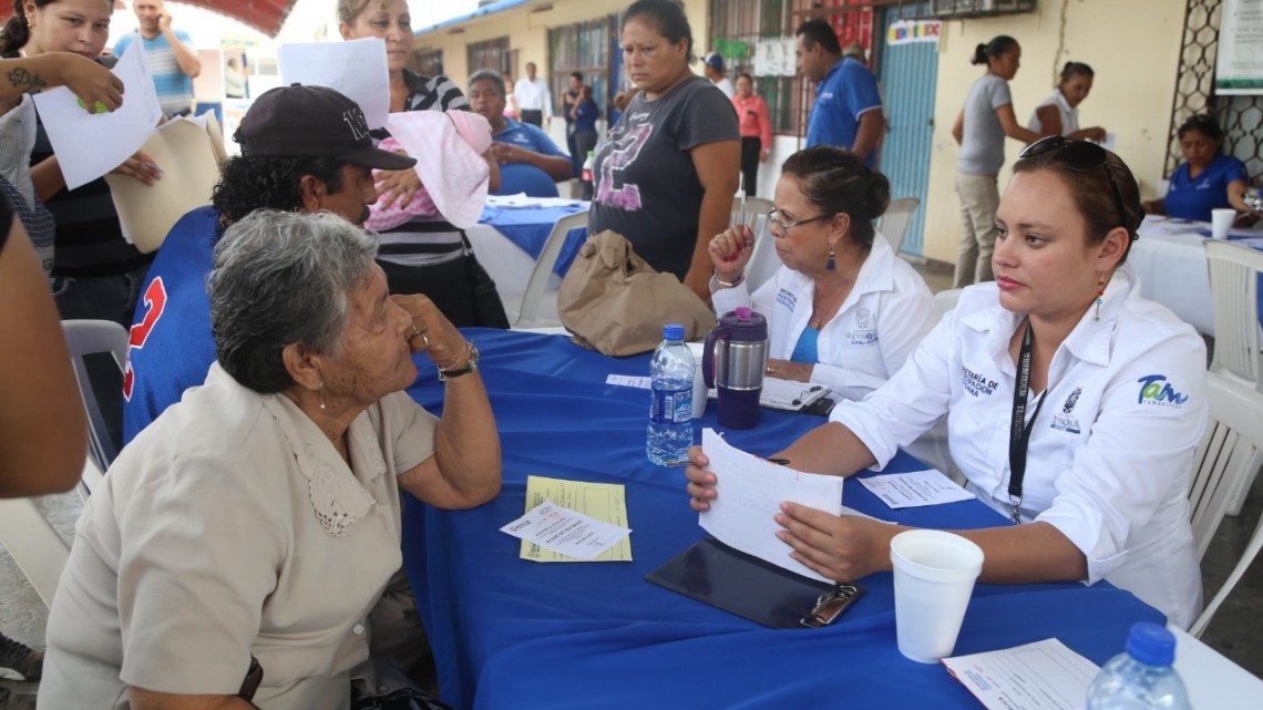 Van 1400 mdp para Rancho Grande