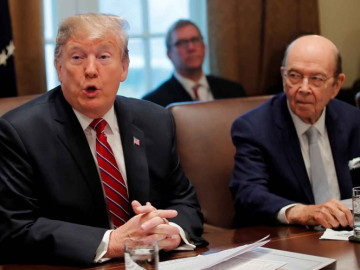 Exdirector del FBI planteó el destituir a Trump: McCabe